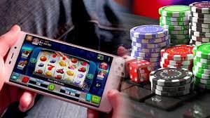 slotcrazy APP Myanmar ဖုန်းဖြင့် Live Casino နှင့် Slots ကစားနေသောပုံ